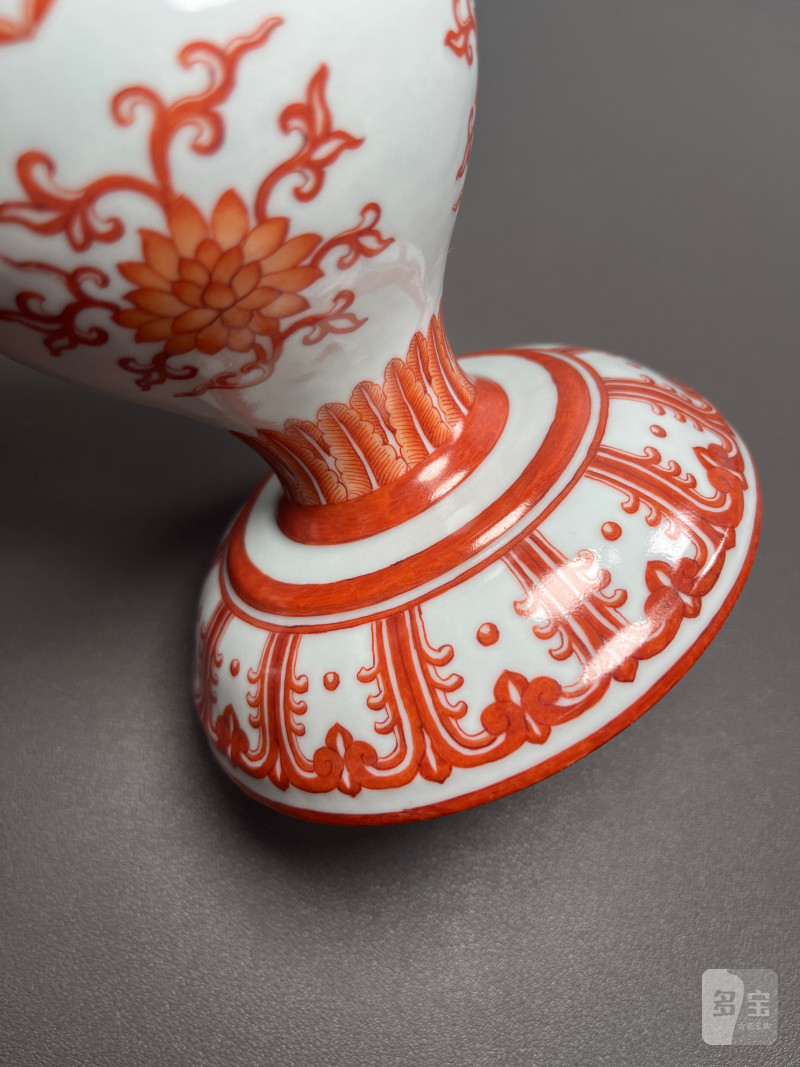 清乾隆  矾红彩缠枝莲纹甘露瓶 - 图24